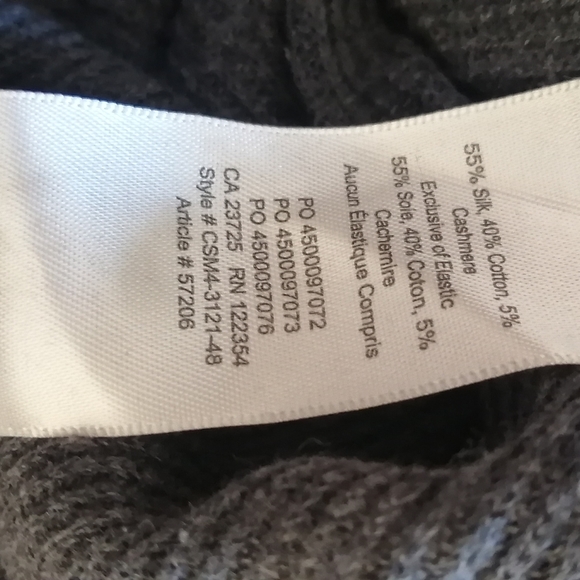 PRICE DROP! Aritzia Balzac Sweater - Picture 5 of 7